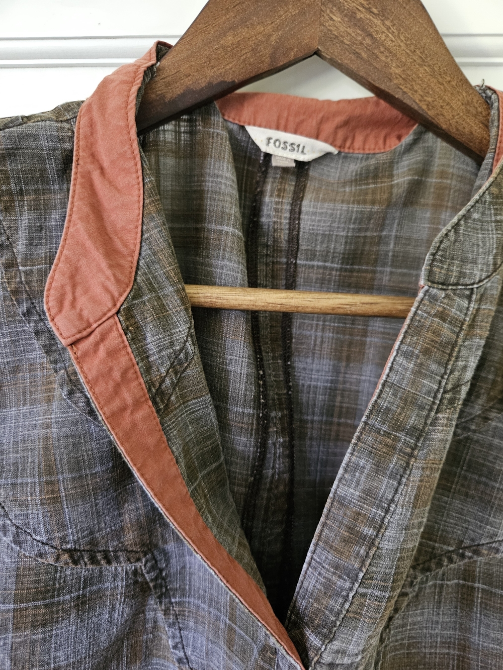 Fossil Brown Plaid Short-Sleeve Top - Picture 5 of 10
